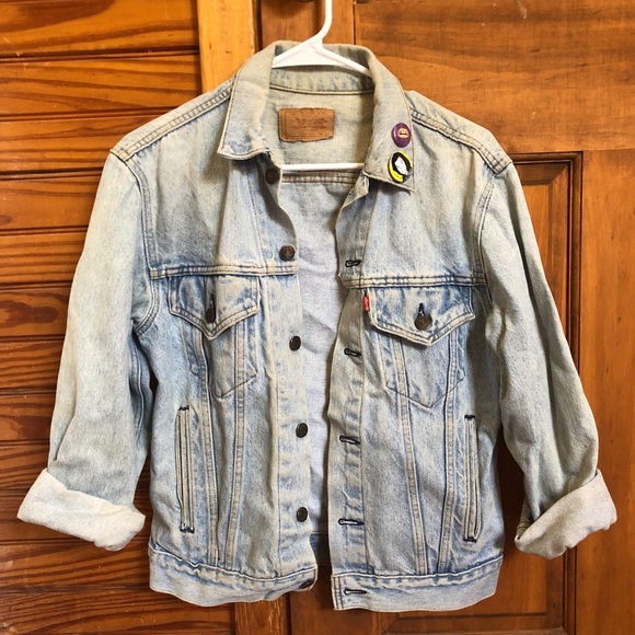 Levi's Jackets & Blazers - ✨📚Perfect Comfy VINTAGE Levis Denim Jacket📖✨